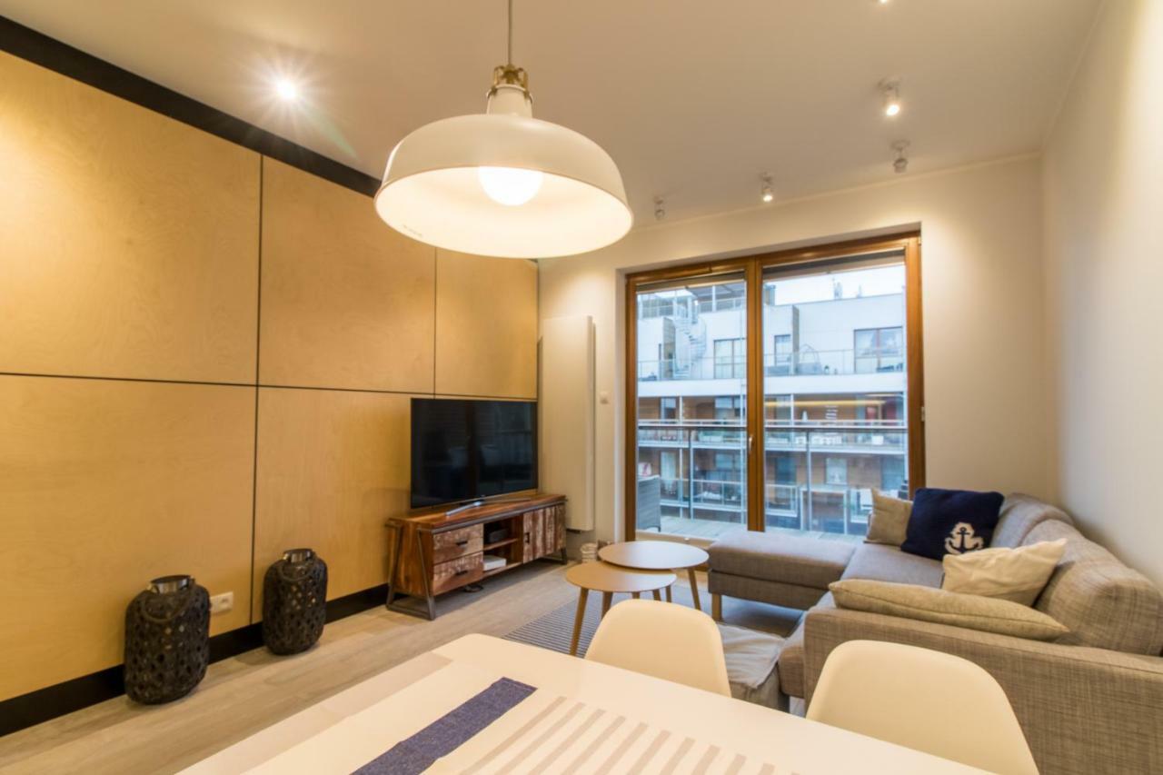 Nadmorski Dwor Wood Apartment Gdansk Ngoại thất bức ảnh