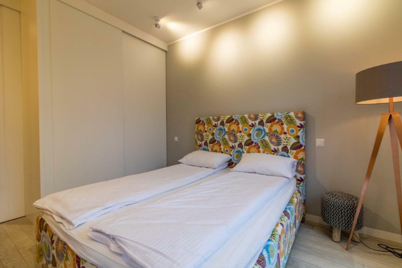 Nadmorski Dwor Wood Apartment Gdansk Ngoại thất bức ảnh